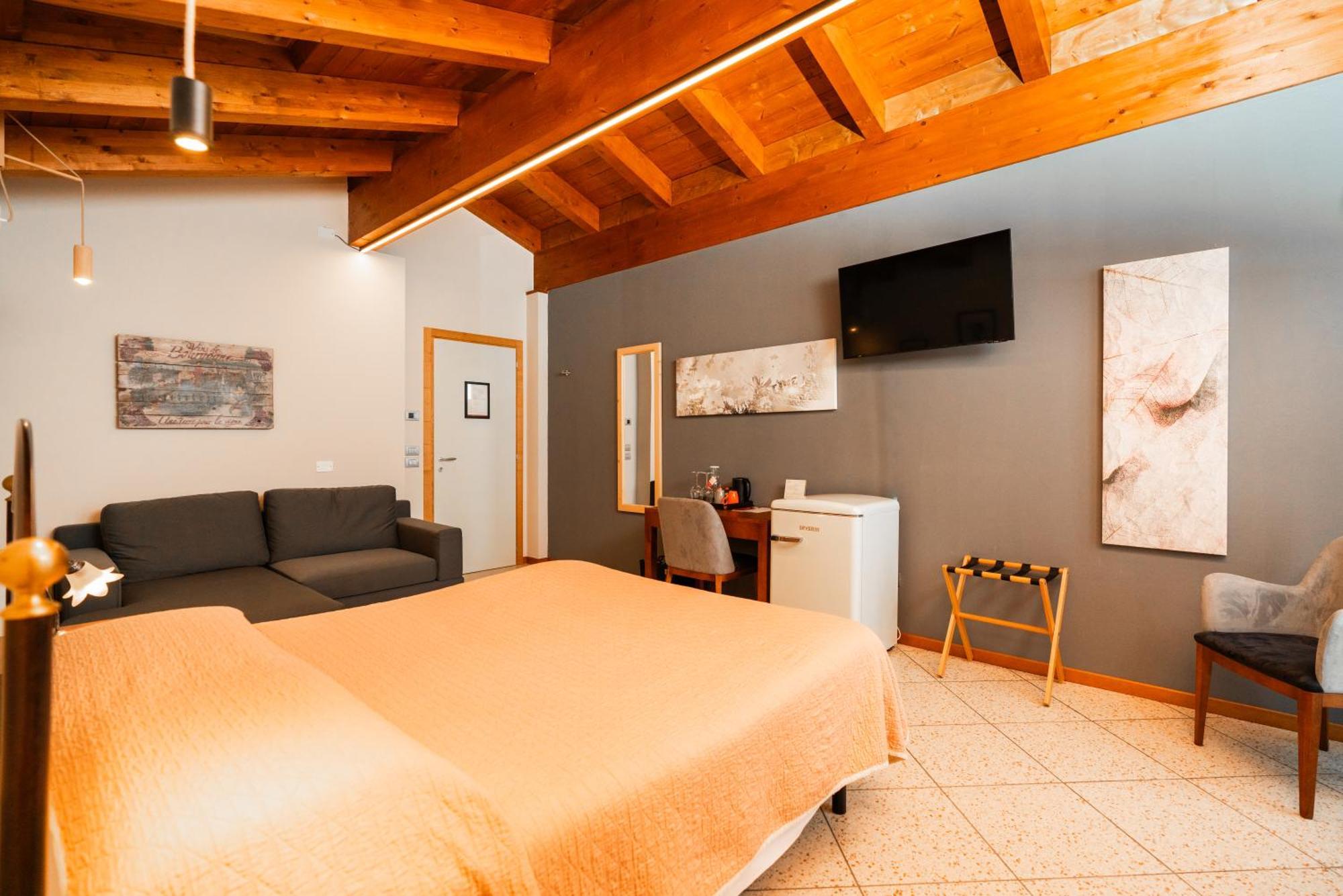 Agriturismo Dei Grippi Sona Eksteriør billede