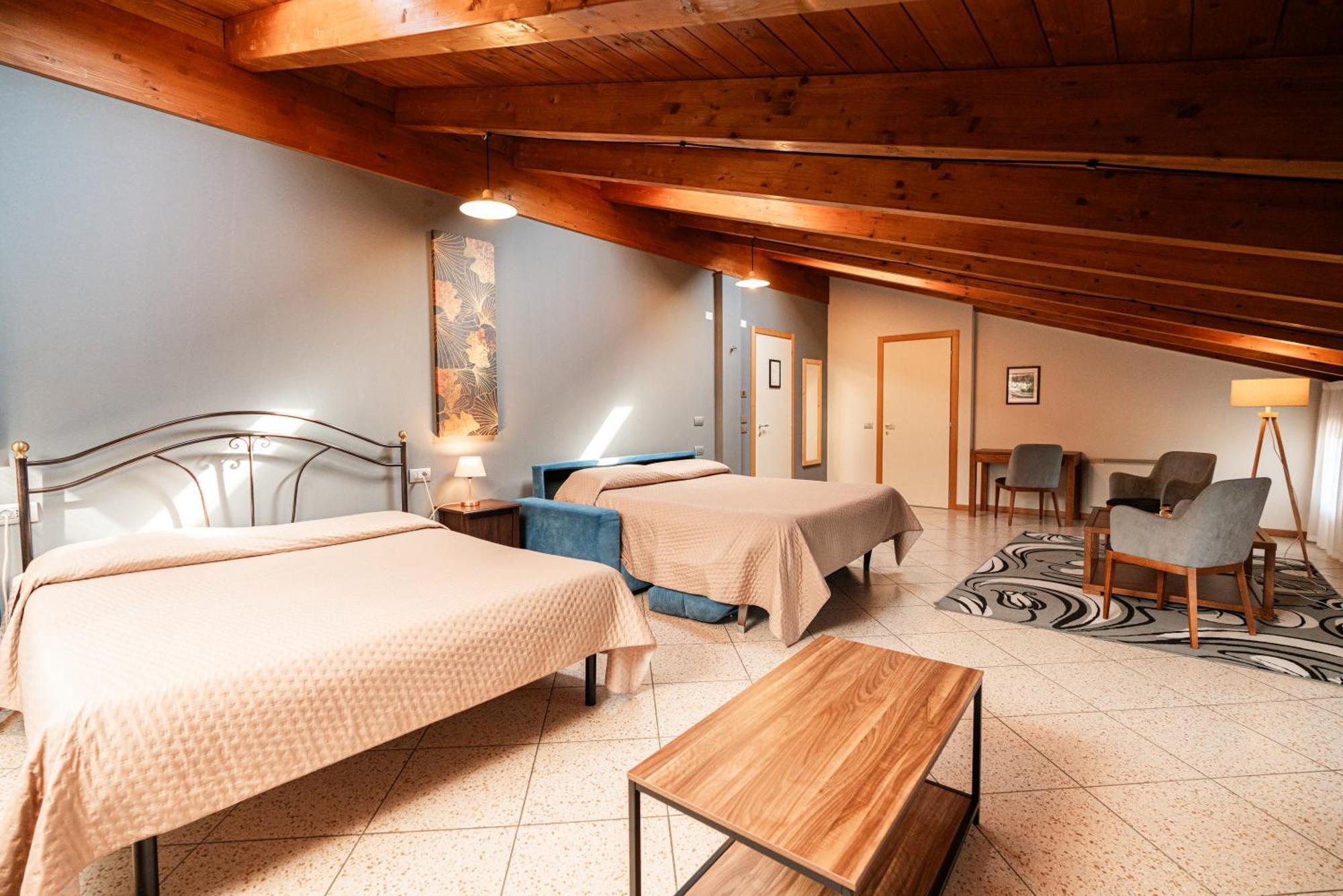 Agriturismo Dei Grippi Sona Eksteriør billede